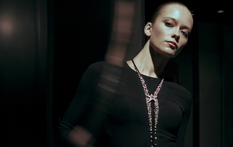 جلسة تصوير بتوقيع شانيل: دعي أحلامك تصل إلى النجوم